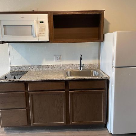 Woodspring Suites Detroit Madison Heights Exteriér fotografie